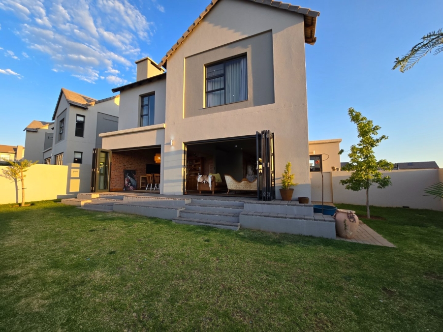 4 Bedroom Property for Sale in Woodland Hills Bergendal Free State